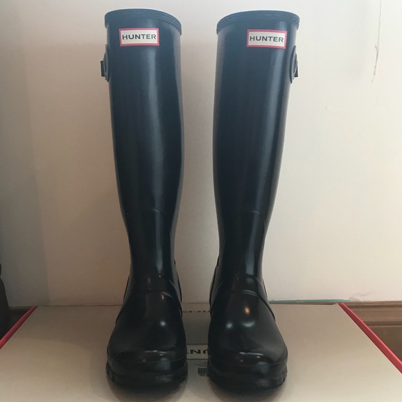 Hunter Shoes - Black Original Glossy Hunter Boots—GREAT CONDITION